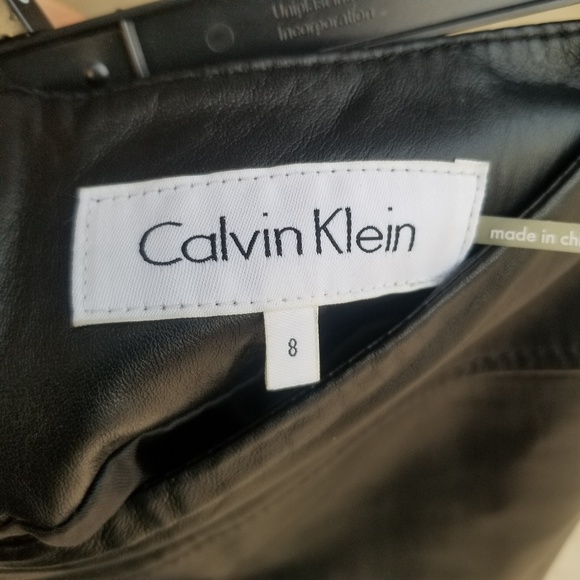 ❤100% Leather Calvin Klein Skirt size 8 - Picture 2 of 8